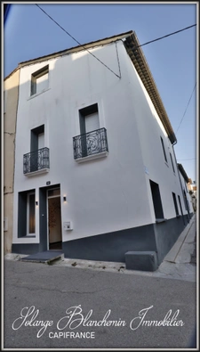 Renovated winegrower’s house – 175 m² – 6 bedrooms – Garage – Nissan-lez-Enserune (34)