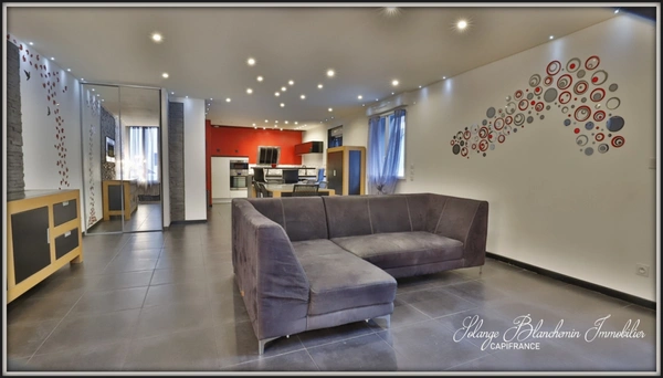 Maison vigneronne rénovée – 175 m² – 6 chambres – Garage – Nissan-lez-Enserune (34)