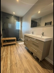 Maison 5 pièces avec grande piscine