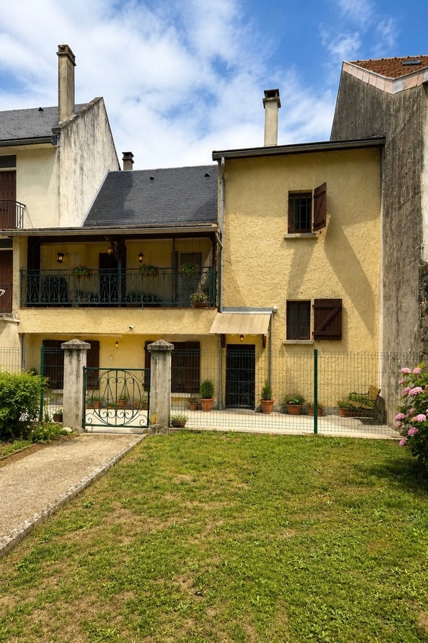 Maison à vendre 4 pièces SARRANCOLIN (65)