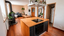 T3 Duplex lumineux avec espace bureau – Faibles charges – Centre-ville