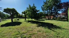 RARE À SAINT-GEORGES-D’ESPÉRANCHE – Superbe terrain à bâtir de 956 m² avec fort potentiel d’implantation