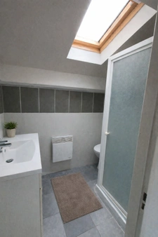 Villa familiale avec studio indépendant, piscine et jacuzzi – DPE B – Brignoles Les Censiès
