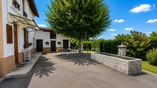 Maison de caractère 165 m² — 4 chambres — Suite indépendante — Piscine — Source privée — Terrain 1 499 m