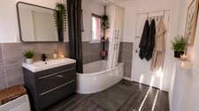 MAISON FAMILIALE 108,7 M² – 4 CHAMBRES – SUITE PARENTALE – VÉRANDA 22 M² – TERRAIN 1 600 M²