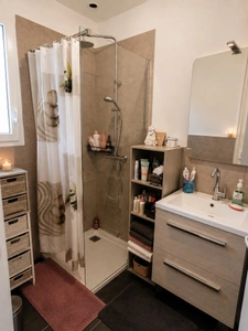 MAISON FAMILIALE 108,7 M² – 4 CHAMBRES – SUITE PARENTALE – VÉRANDA 22 M² – TERRAIN 1 600 M²