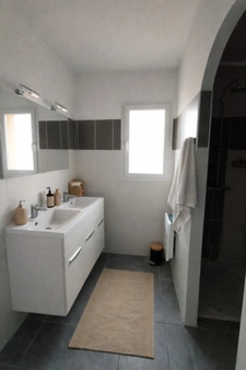 Villa familiale avec studio indépendant, piscine et jacuzzi – DPE B – Brignoles Les Censiès
