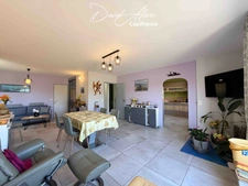 Appartement à vendre 95 m² 3 pièces, terrasse, véranda, cave et emplacement de parking sécurisé GAP (05)