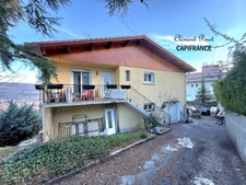 Maison avec fort potentiel à Gap Sud – 156 m², jardin, garage et vue dégagée