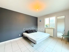 Modern villa of 211m² with swimming pool and garage