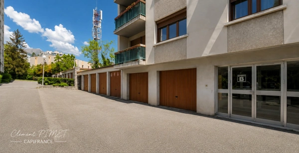 Garage sécurisé – Avenue Jean Jaurès à Gap