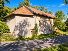 Ancienne ferme à rénover avec dépendance – terrain de 1 895 M² – CHORGES