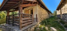 Ancienne ferme à rénover avec dépendance – terrain de 1 895 M² – CHORGES