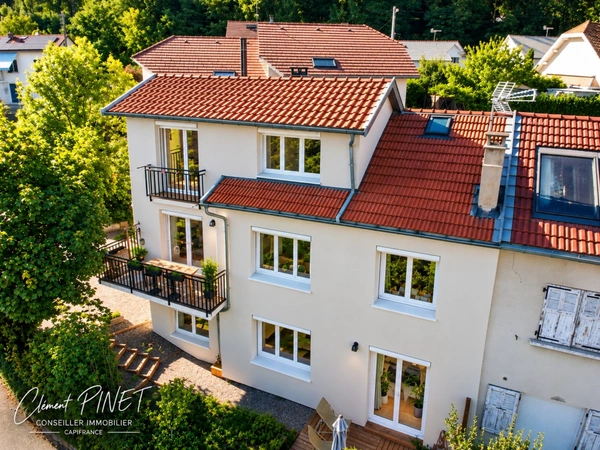 Maison rénovée d’environ 150 m² avec jardin – Proche centre-ville de Gap