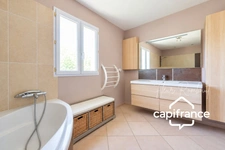 Bois-d’Arcy – Maison familiale de 5 chambres avec jardin, véranda et sous-sol total