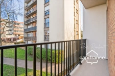 3 pièces lumineux avec balcon, cave et isolation récente – Maurepas