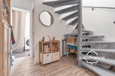 Appartement duplex 5 pièces de 94 m² avec terrasse plein sud à Maurepas