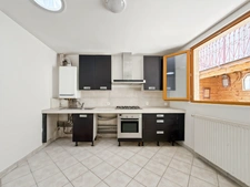 Montfort-l'Amaury Hyper Centre – Une petite maison de charme cachée au cœur du village
