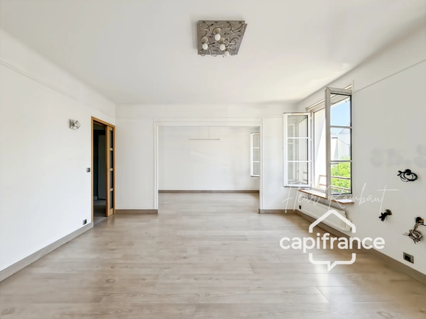 GIF-SUR-YVETTE CENTRE Superbe 3 pièces de près de 90 m² dans un écrin de verdure