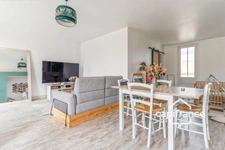 Appartement duplex 5 pièces de 94 m² avec terrasse plein sud à Maurepas