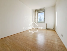 3 pièces en rez-de-jardin – 140 m² de jardin plein sud – Box & parking