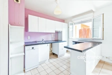 Appartement 2 pièces de 45 m² en rez de jardin à Plaisir