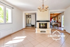 Bois-d’Arcy – Maison familiale de 5 chambres avec jardin, véranda et sous-sol total
