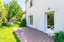 Bois-d’Arcy – Maison familiale de 5 chambres avec jardin, véranda et sous-sol total