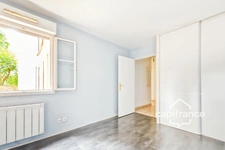 Appartement 2 pièces de 45 m² en rez de jardin à Plaisir