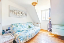 Maison familiale rénovée 4 chambres et bureau dans un cadre bucolique rare