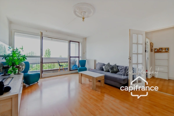 Appartement de 4 pièces de 76 m² à Plaisir