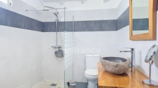 3-Bedroom House with Master Suite & Pool – Saint-François
