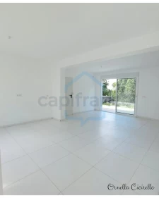 Maison à vendre 4 pièces  ()