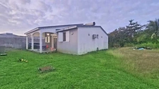 Charming 3-bedroom house with garden  (971)