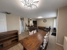 À vendre – Maison familiale avec sous-sol aménagé sur terrain de 800 m²