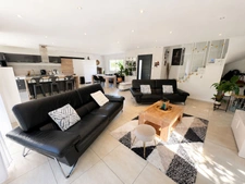 🏡 Magnifique villa familiale de 150 m² avec piscine – Mauguio ( 4 chambres )