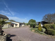 EXCLUSIVITE Magnifique Longère en pierre de 222 m² - avec dépendances - VAL D'ARRY (14210)