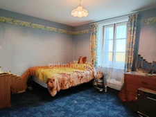 À VENDRE LONGÈRE 5 PIECES 3 CHAMBRES AVEC DÉPENDANCES ET TERRAIN - LES MONTS D'AUNAY (14)