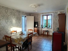 À VENDRE LONGÈRE 5 PIECES 3 CHAMBRES AVEC DÉPENDANCES ET TERRAIN - LES MONTS D'AUNAY (14)