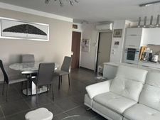 Appartement rénové avec jardin privatif : l’esprit maison au cœur de Six-Fours-les-Plages