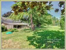 Département Maine-et-Loire (49) à vendre CHIGNE maison 12 pièces - 201 m2 - Terrain clos - Piscine