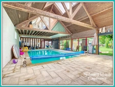 Département Maine-et-Loire (49) à vendre CHIGNE maison 12 pièces - 201 m2 - Terrain clos - Piscine