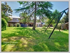 Département Maine-et-Loire (49) à vendre CHIGNE maison 12 pièces - 201 m2 - Terrain clos - Piscine