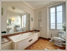 Sarthe (72) department, for sale in Aubigné Racan, 7-room house, 196 m² - Studio    
