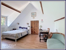 Département Maine-et-Loire (49) à vendre CHIGNE maison 12 pièces - 201 m2 - Terrain clos - Piscine