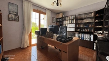 148 m² Single-Storey Home, EPC Rating A, on 3,700 m² of Land – Geothermal Heating, Double Garage and Enclosed Garden