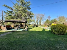 Maison familiale 187 m² – 8 pièces – piscine – terrain arboré 3 900 m²