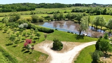 Propriété avec étang et 4,2 ha – Deux habitations modulables – Cadre naturel rare