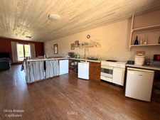 28 Hectare Estate with Private Lake, Main House, 2 Holiday Cottages and Over 400 m² of Outbuildings