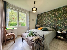 Plain-pied avec 1 ha de terrain – +140 m² utiles – jardin clôturé